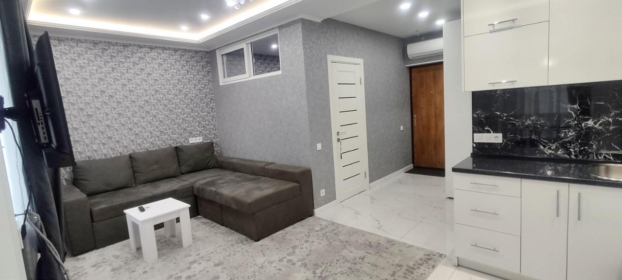 Malinki Apartment Odesa Exterior photo